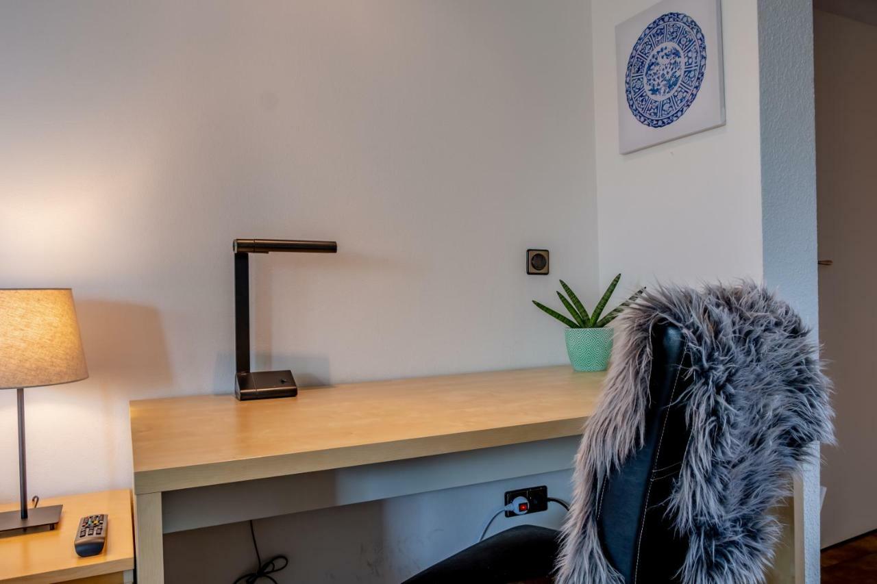 Helles Appartement Mit Eigenem Stellplatz Muelheim an der Ruhr Ngoại thất bức ảnh