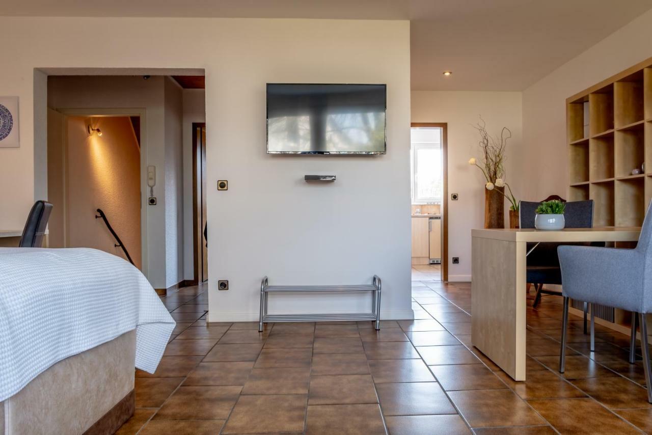 Helles Appartement Mit Eigenem Stellplatz Muelheim an der Ruhr Ngoại thất bức ảnh